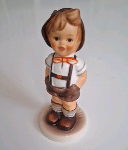 Hummel figur 630 jungbauer - figur,