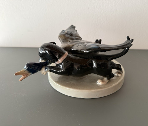 Porzellanfigur vogel mit fisch - vogel,