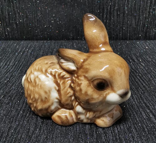 Goebel hase liegend - goebel,