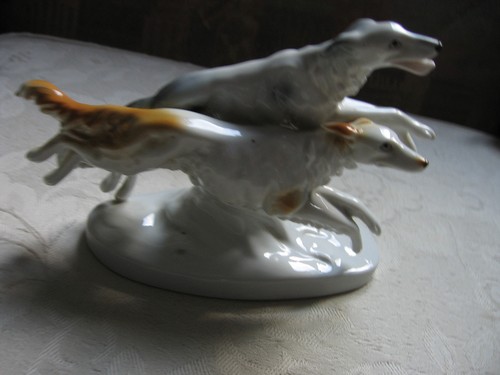Alte porzellan figur rennende - porzellan,