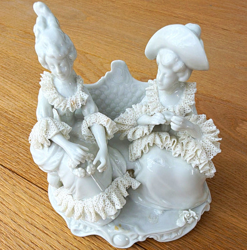 Porzellanfigur pärchen auf - pärchen,