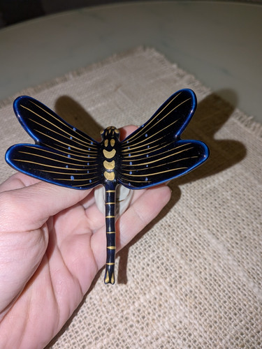 Libelle aus porzellan - aus,